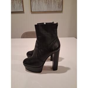 Schutz Black Leather Platform Ankle Boots Block Heel 5.5